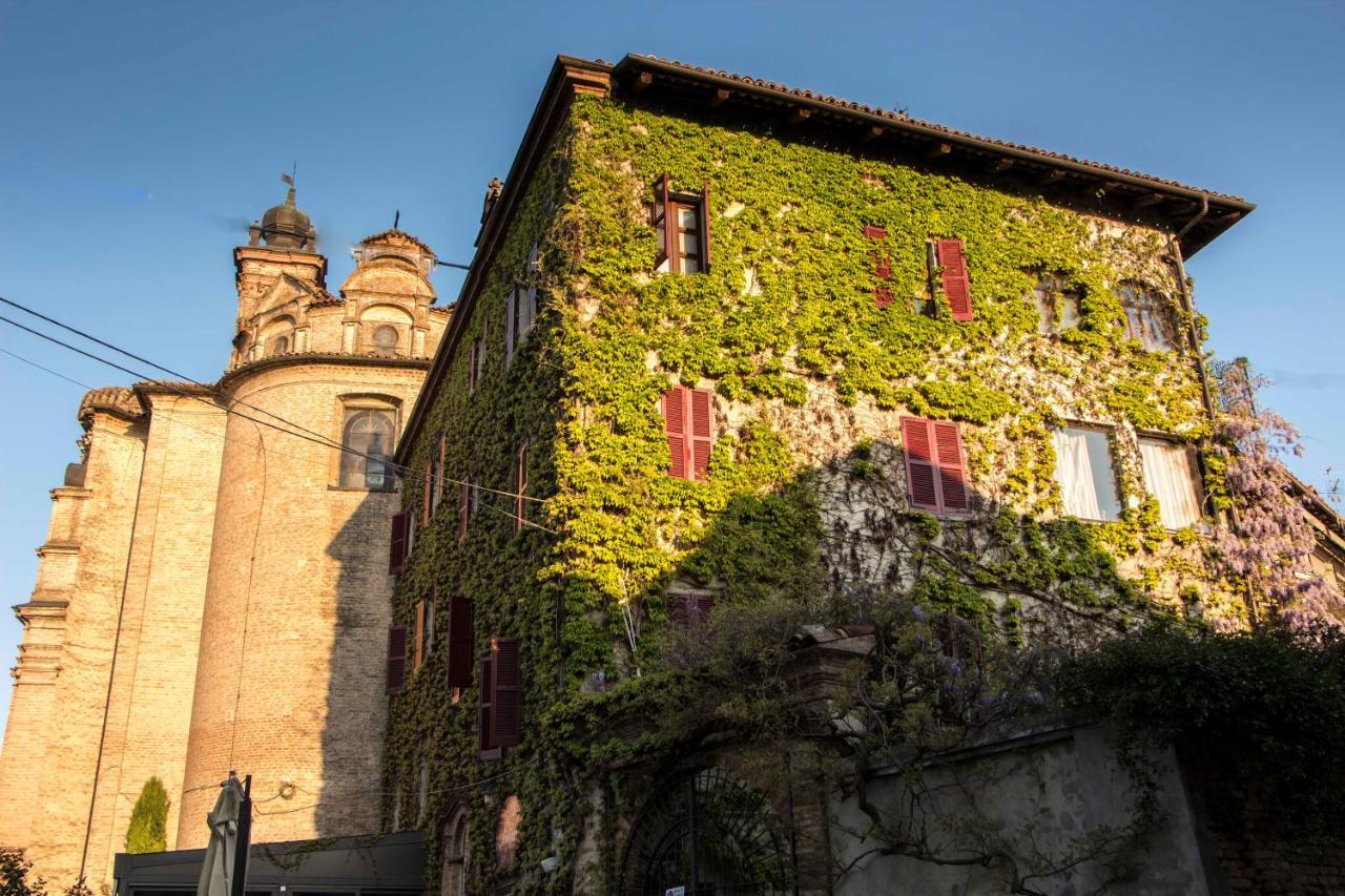 L'Aromatario Acomodação com café da manhã Neive Exterior foto