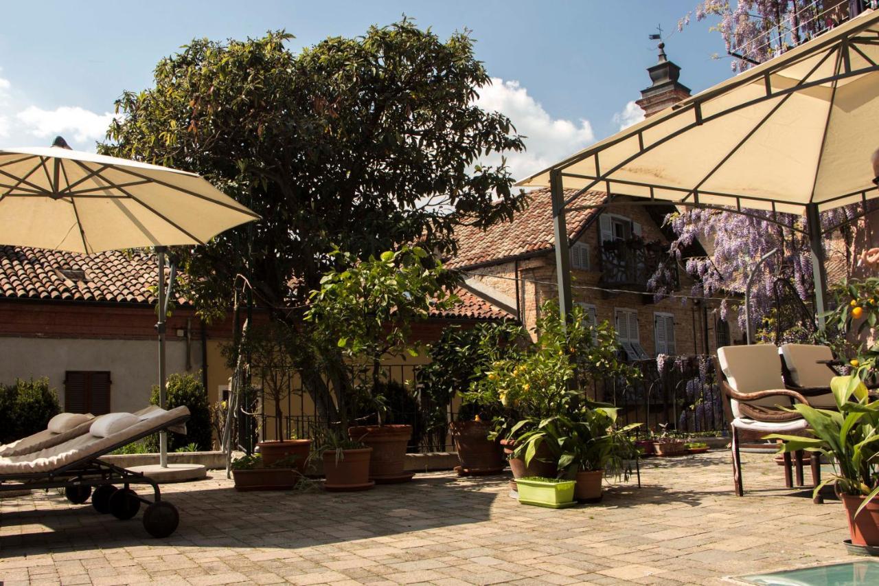 L'Aromatario Acomodação com café da manhã Neive Exterior foto